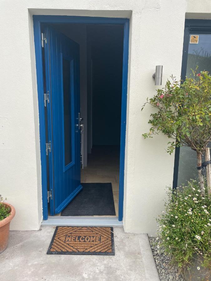 The Blue Door Apartment 凯尔西温 外观 照片